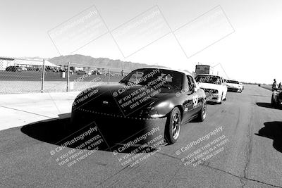 media/May-01-2022-SCCA SD (Sun) [[39ce9678f4]]/Around the Pits/